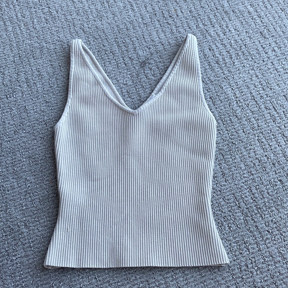 Aritzia Babaton tan/grey ribbed tank top